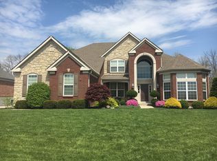 2316 Summerwoods Dr, Hebron, KY 41048