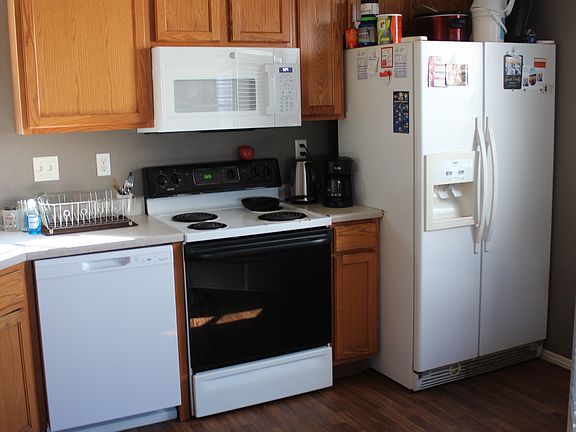 4th image of 4031 Dove Ln