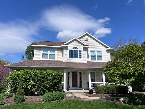 648 S Whitman Ct SE Photo 1