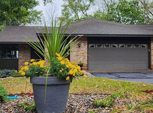 15117 Oakland Ave S, Burnsville, MN 55306