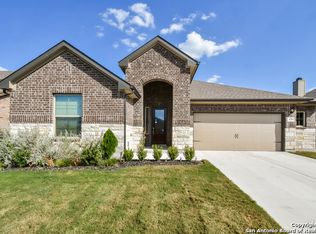 430 Pecan Mdws, New Braunfels, TX 78130
