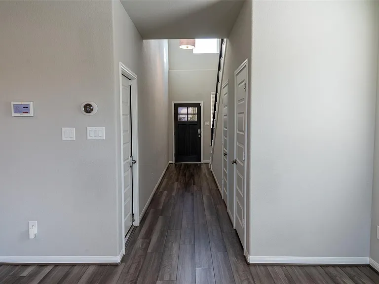 7010 Silverleaf Oak St — Photo 28