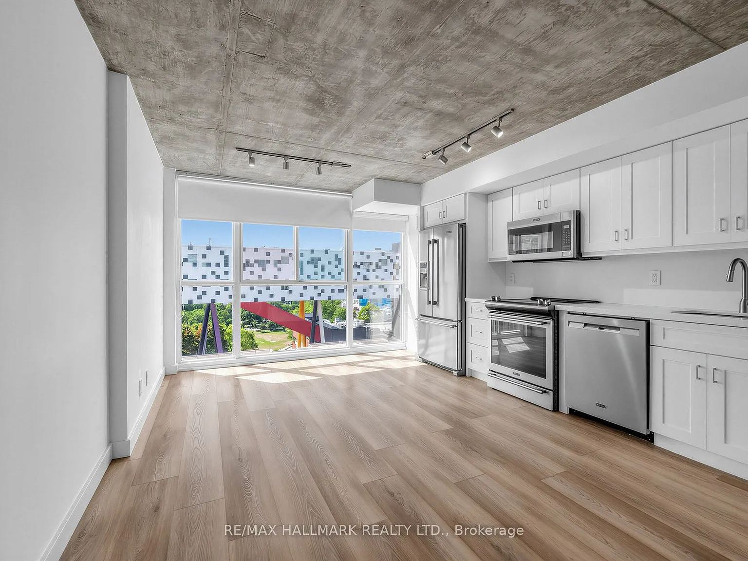 1 bed, $2,100 — Photo 4