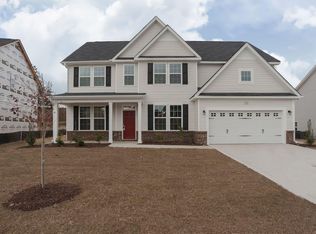 206 Weston Woods St, Raeford, NC 28376