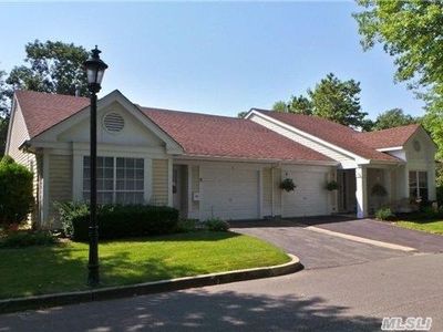 2 Milleridge Ct, Ridge, NY, 11961