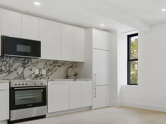 2nd image of 301 W 22nd St APT 53