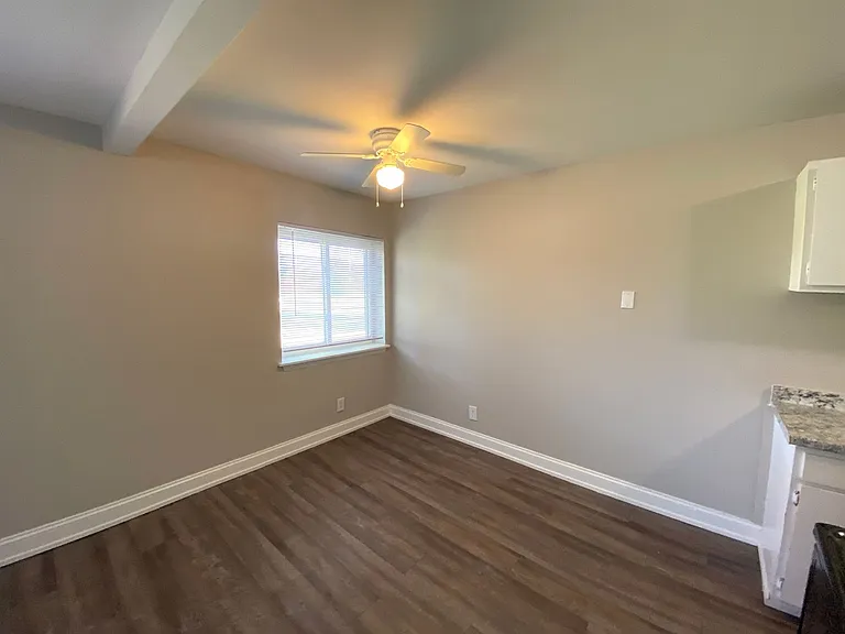 Peoria Flats - New Mgmt - New Name - Fresh Upgrades — Photo 17