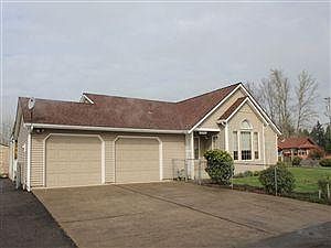 1st image of 8015 144th Ave E