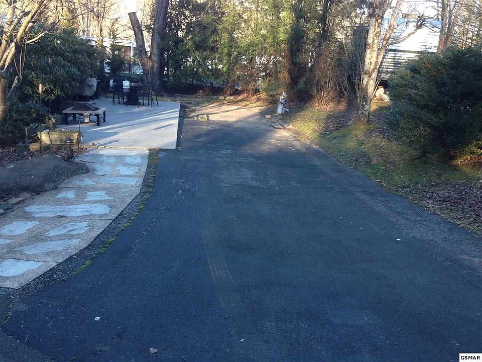 1st image of 4229 E Parkway Lot 10