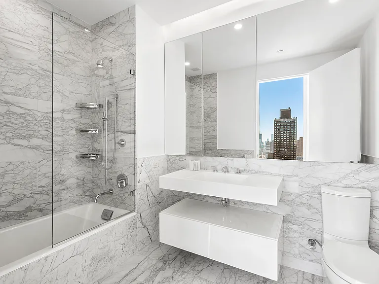 15 W 61st St #30D — Photo 5