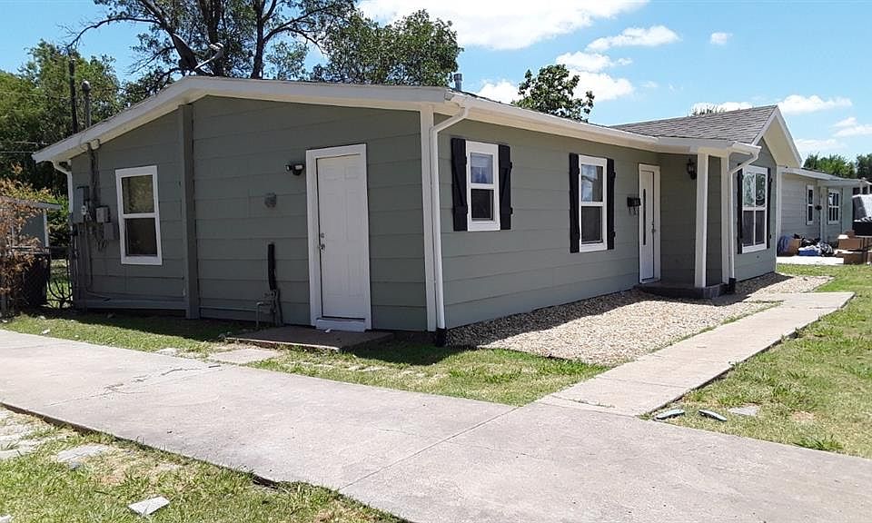 1st image of 816 Wilkinson Dr