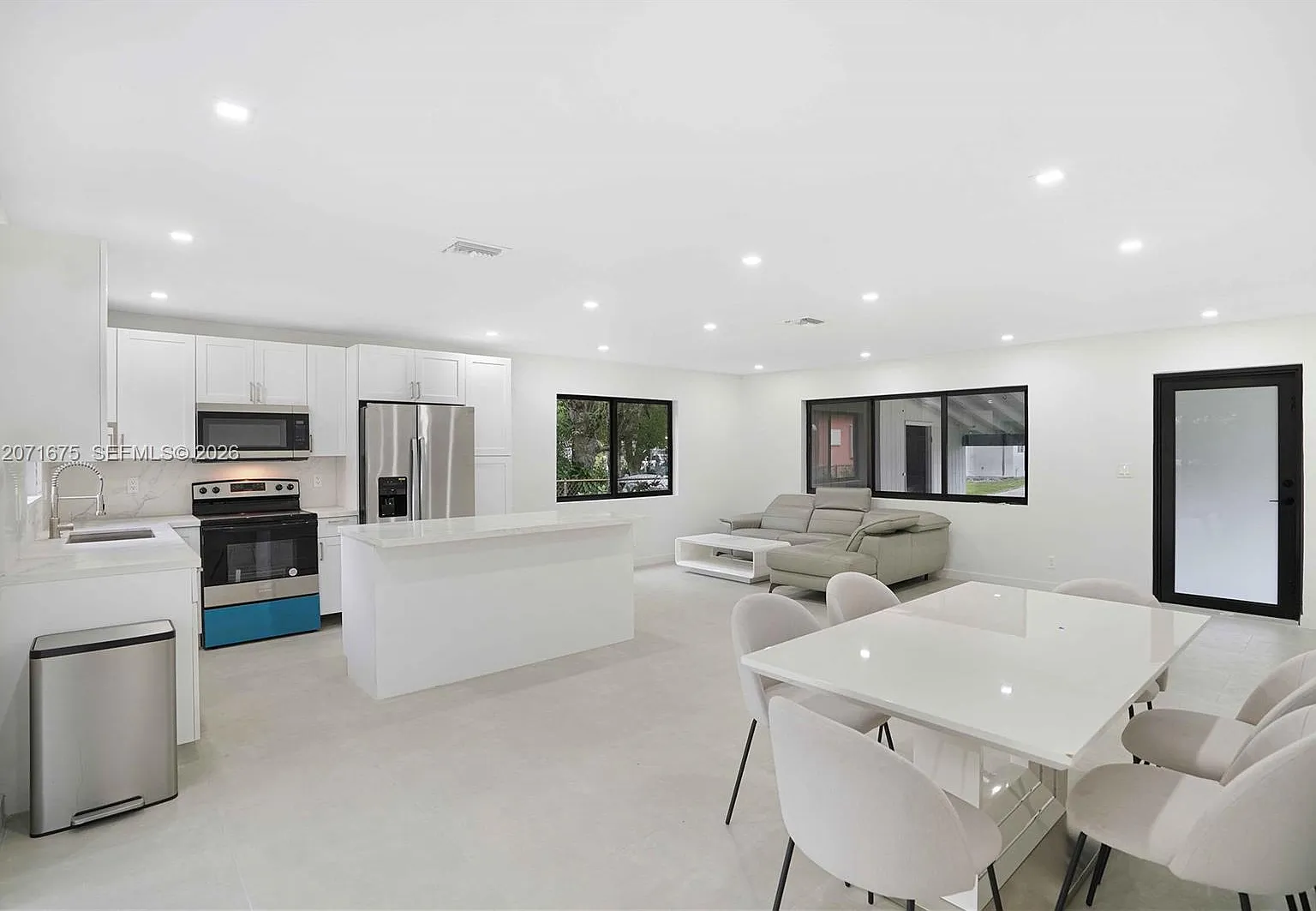 Sunshine Park Estates Add — Photo 2