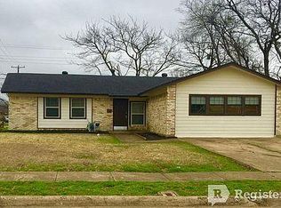 3700 Flamingo Way, Mesquite, TX 75150