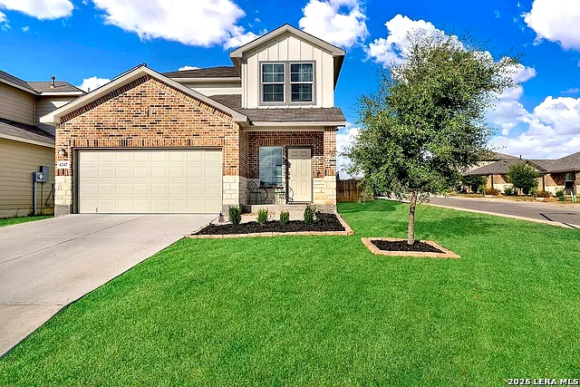 4 bed, 2.5 bath, 2182 sqft, $1,850 — Photo 1