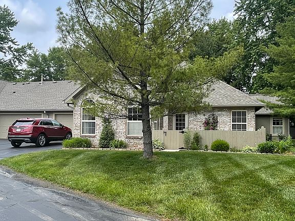 2nd image of 7536 Briarstone Dr