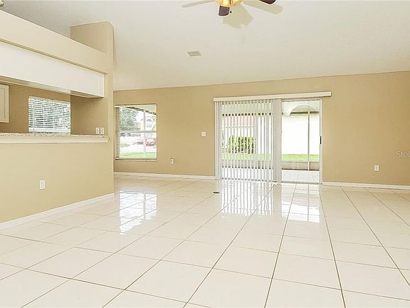4th image of 10819 Capstan Lake Dr