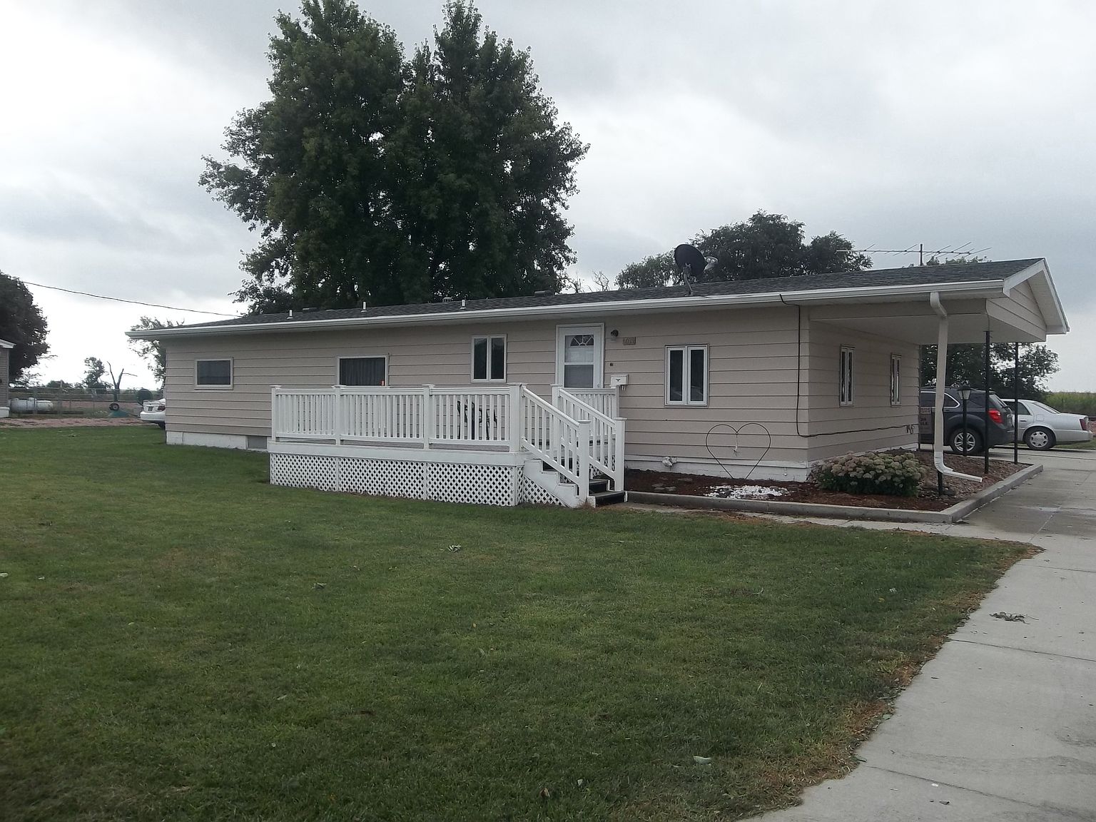 709 Railroad St, Lesterville, SD 57040 Zillow