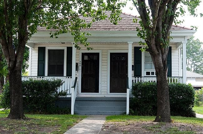 1st image of 502 Severn Ave