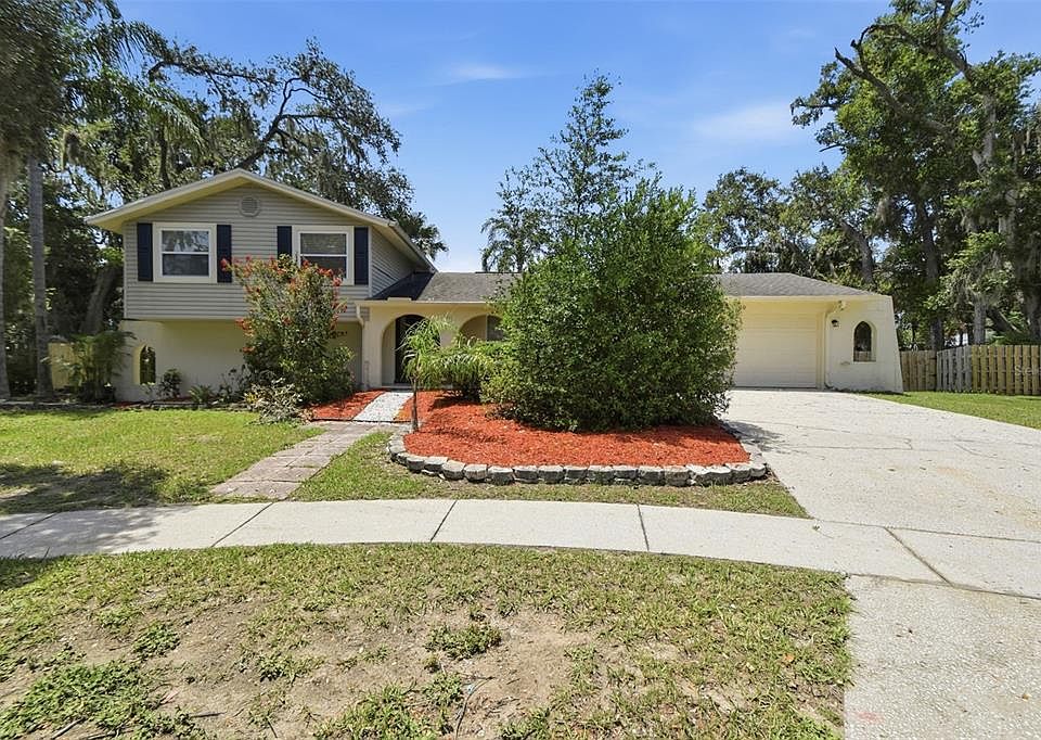 1st image of 1200 LAKE VALRICO LANE