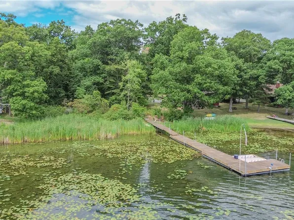 Saint Lawrence Park Rd #19, Alexandria Bay, NY 13607