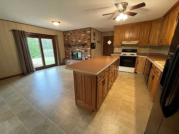 4th image of 2543 N County Road 250 W