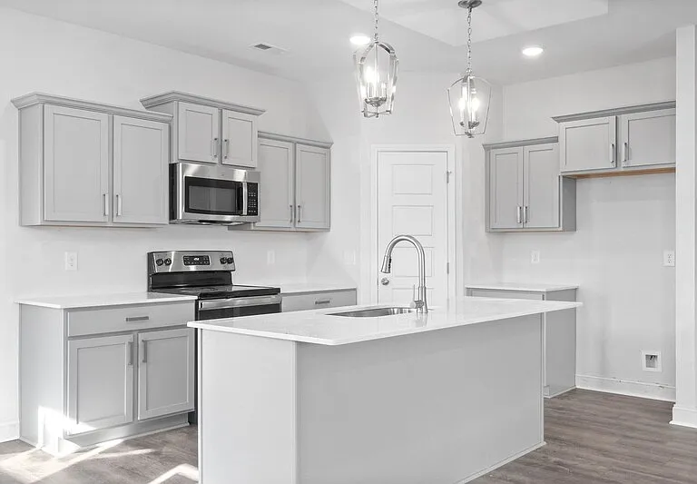 1026 Cherry Acres Dr — Photo 5