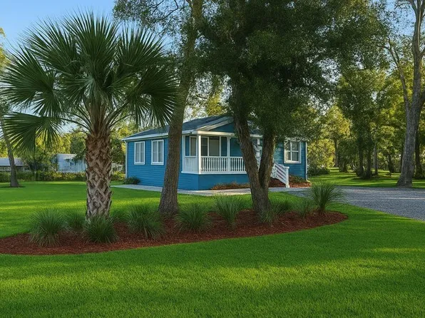 1809 NE Pine Ave, Steinhatchee, FL 32359