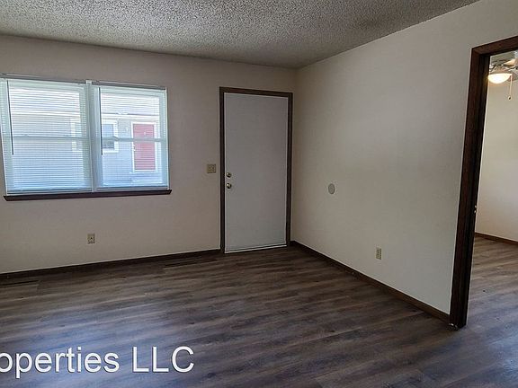 4th image of 2248 N Clifton Ave Unit A