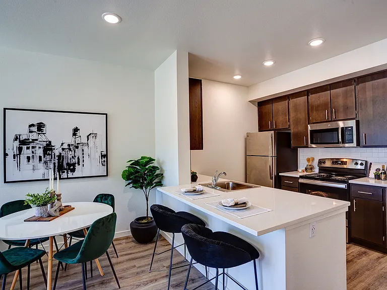 Commons at Sylvan Canyon Apartments — Photo 16