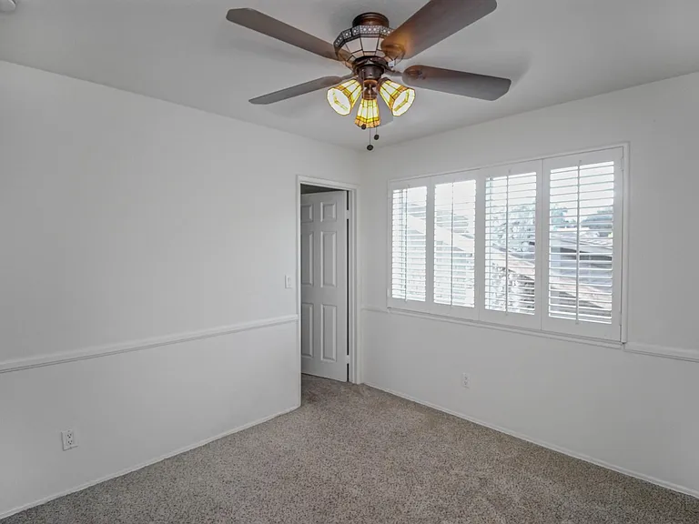 49 N Parkwood Ave #1 — Photo 10
