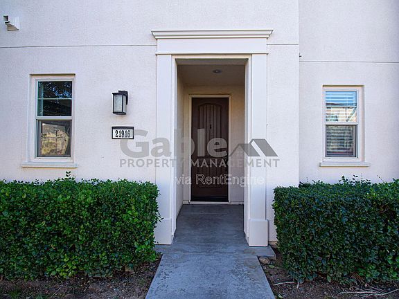 2nd image of 21916 Moveo Dr