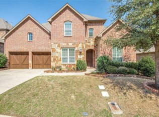 215 Rio Grande Dr, Irving, TX 75039