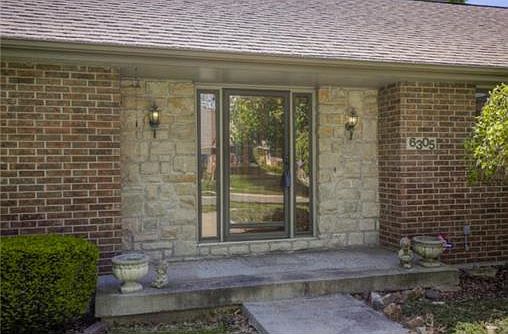 2nd image of 6305 Larson Ave