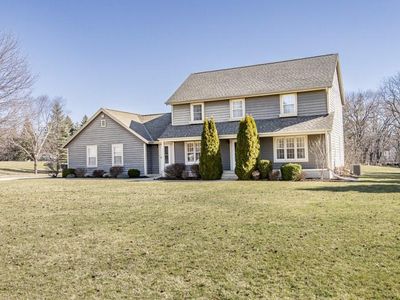 W265S8570 Rustic View LANE, Mukwonago, WI, 53149