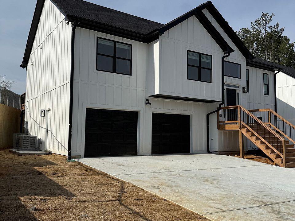 2nd image of 600 Cole Creek Dr