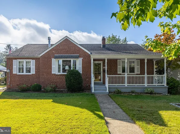 2008 Sycamore St, Haddon Heights, NJ 08035