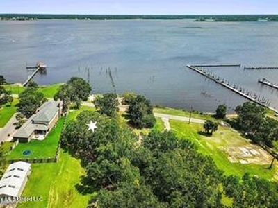 221 Bayview Ave Lot 9, Biloxi, MS, 39530