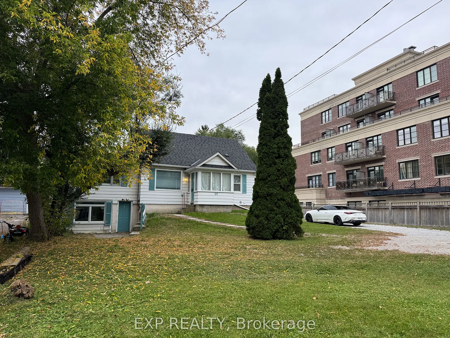 5 bed, $4,600 — Photo 2