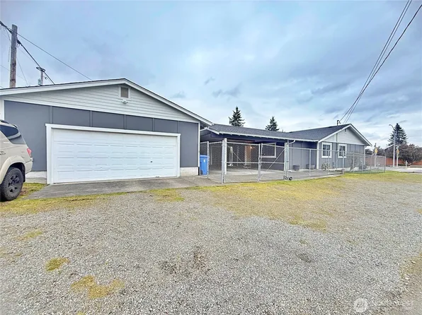 5302 N 46th Street, Tacoma, WA 98407