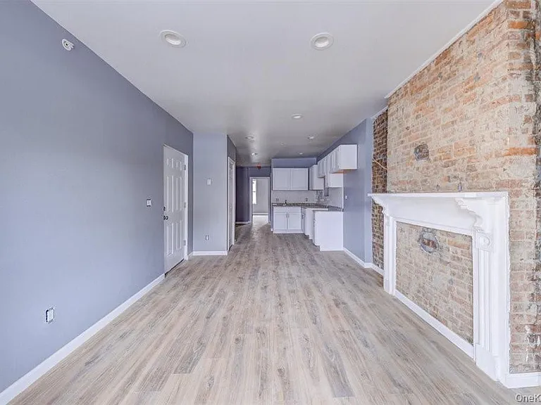 93 S Lander St #2 — Photo 6
