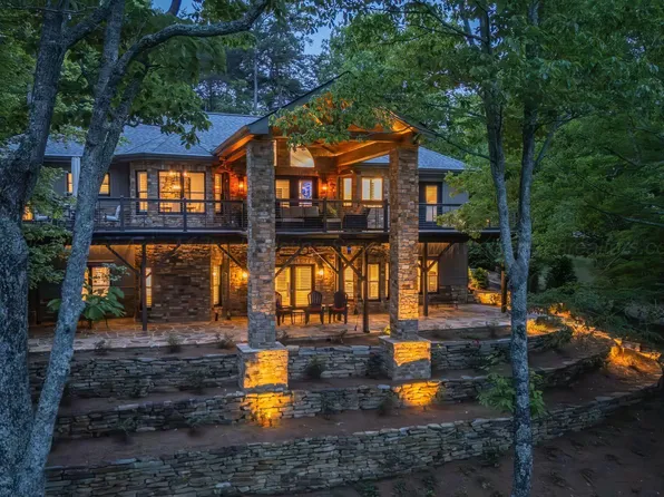 591 Lake Pointe Dr, Arley, AL 35541