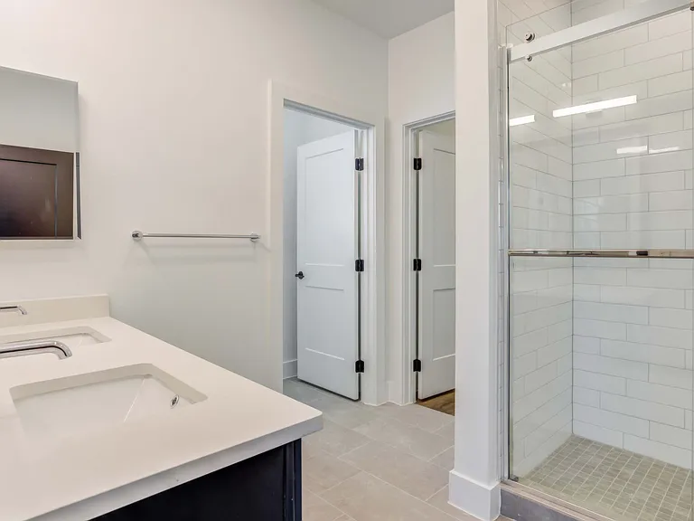 S Brook Dr — Photo 17