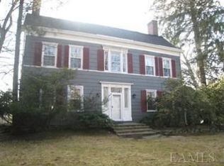 400 Mamaroneck Rd, Scarsdale, NY 10583