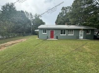 216 Summit St, Seneca, SC 29678