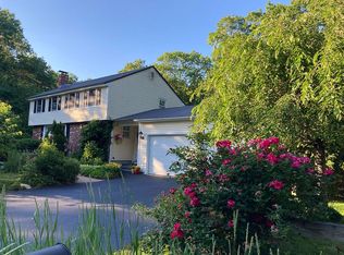 15 Beach St, Foxboro, MA 02035