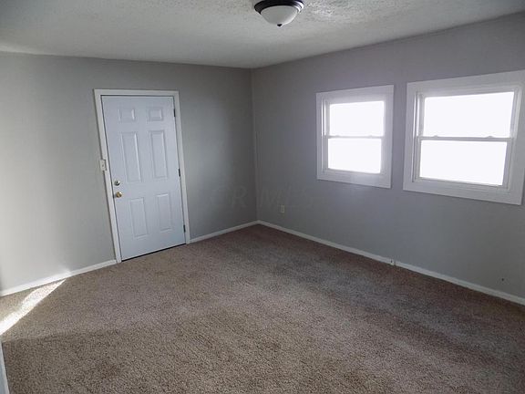 4th image of 1224 E 15th Ave