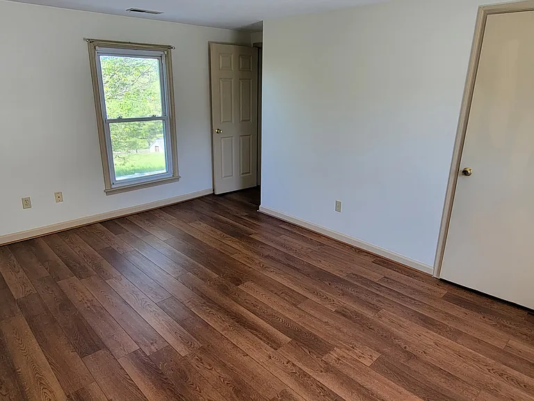 16 Stonespring Ln #2 — Photo 7