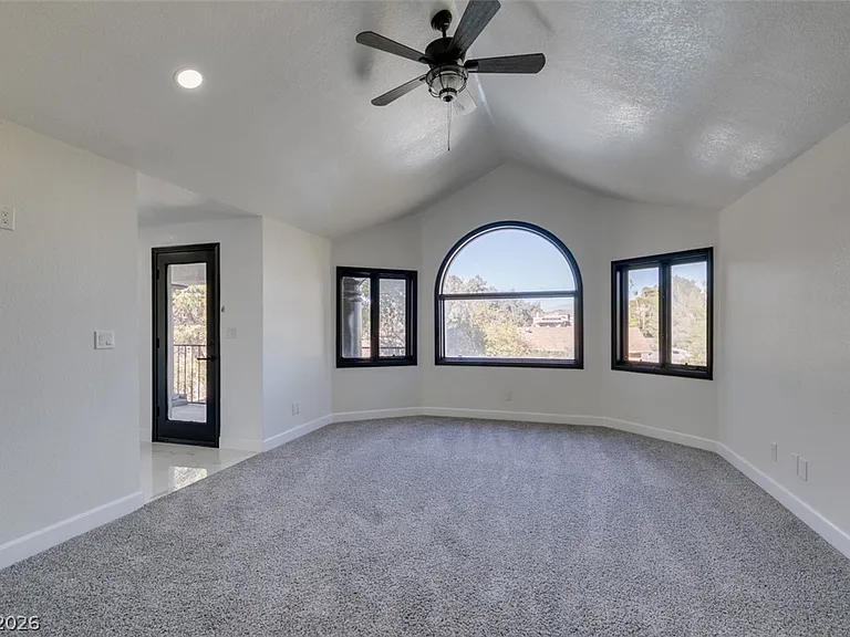 7040 Obannon Dr — Photo 30