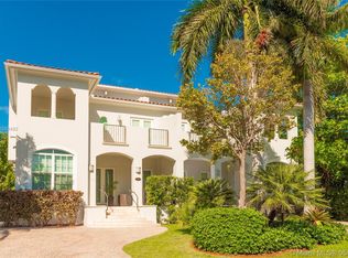 292 Fernwood Rd, Key Biscayne, FL 33149