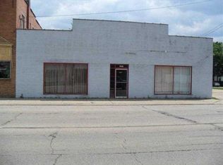 1207 E 4th St, Sterling, IL 61081